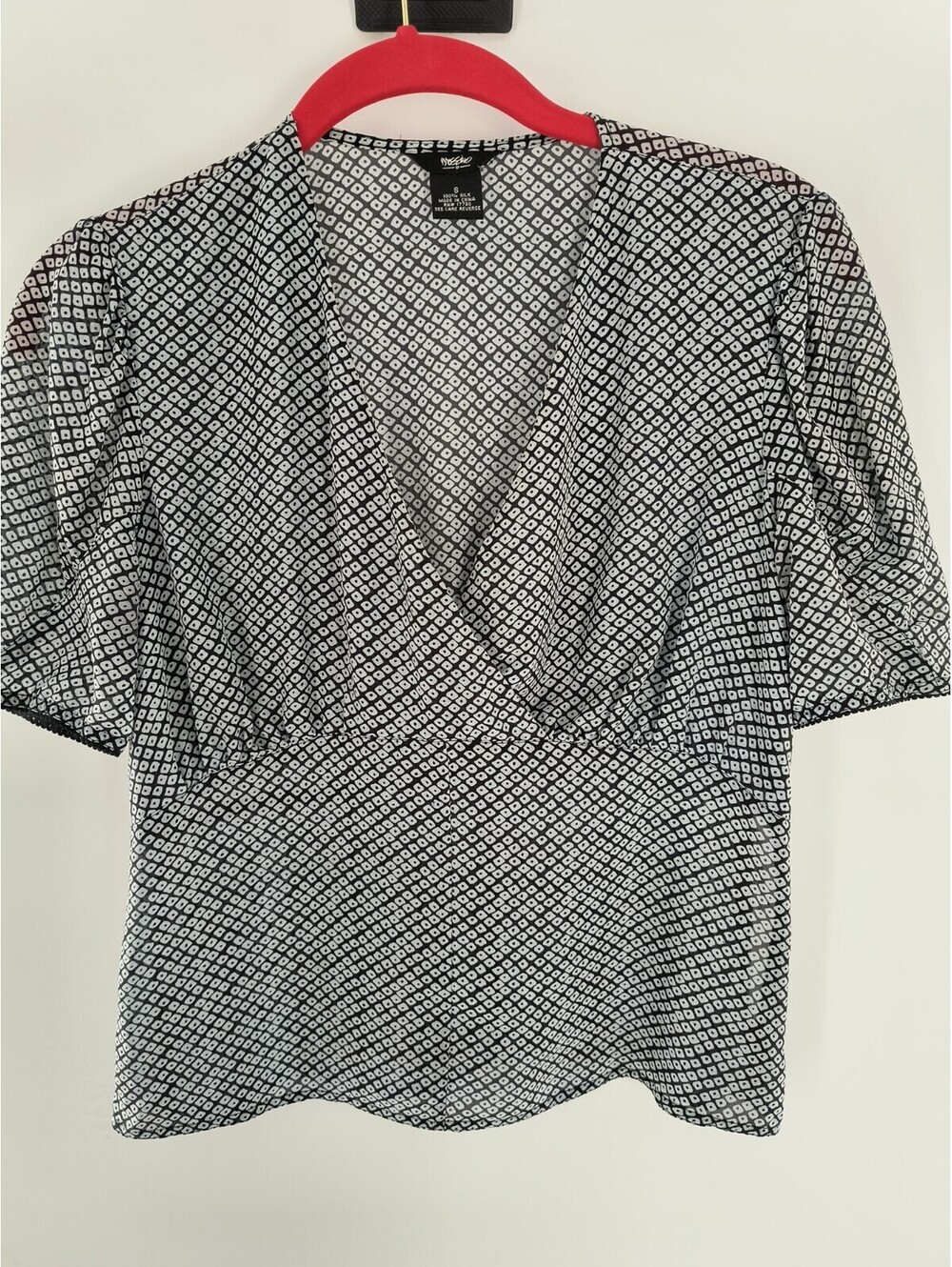 Mossimo Women's Small Blouse V Neck 040